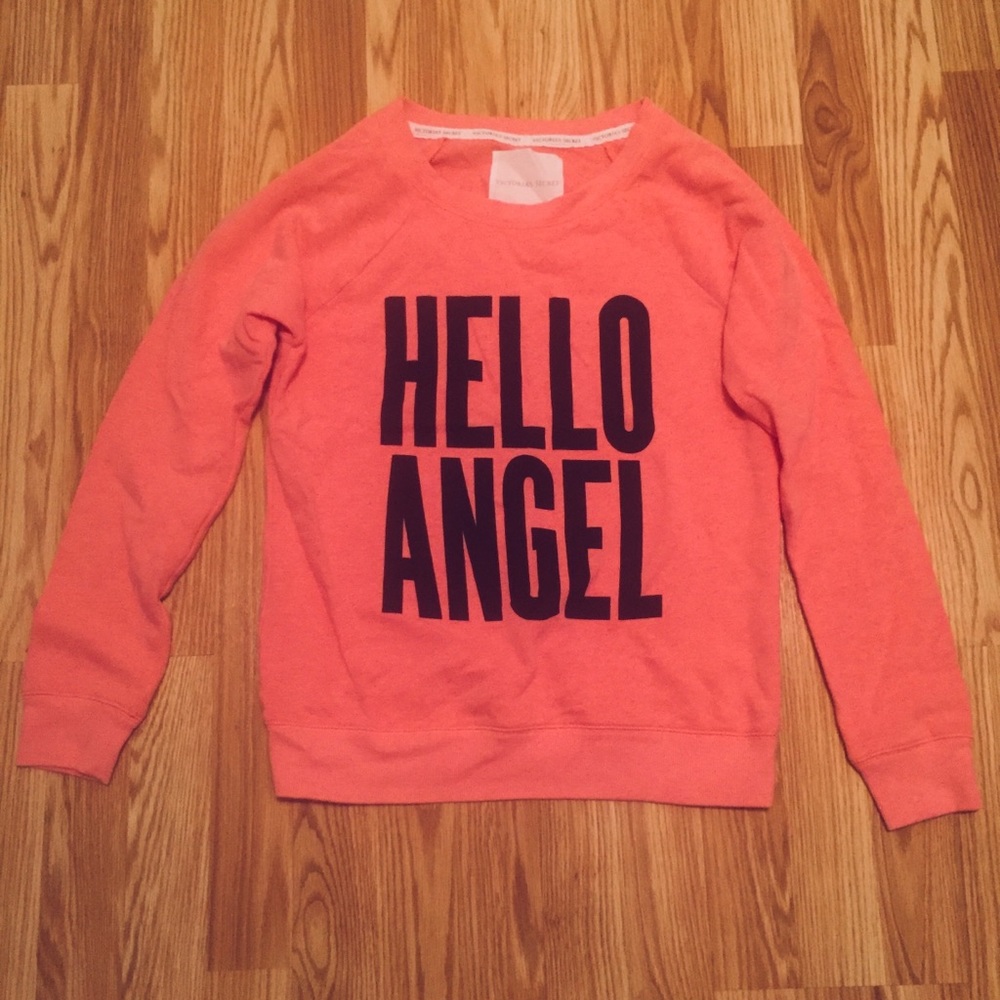 Victoria’s Secret lightweight sweatshirt